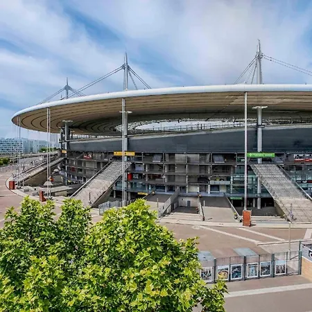 Entier Saint-denis, Stade France Apartment